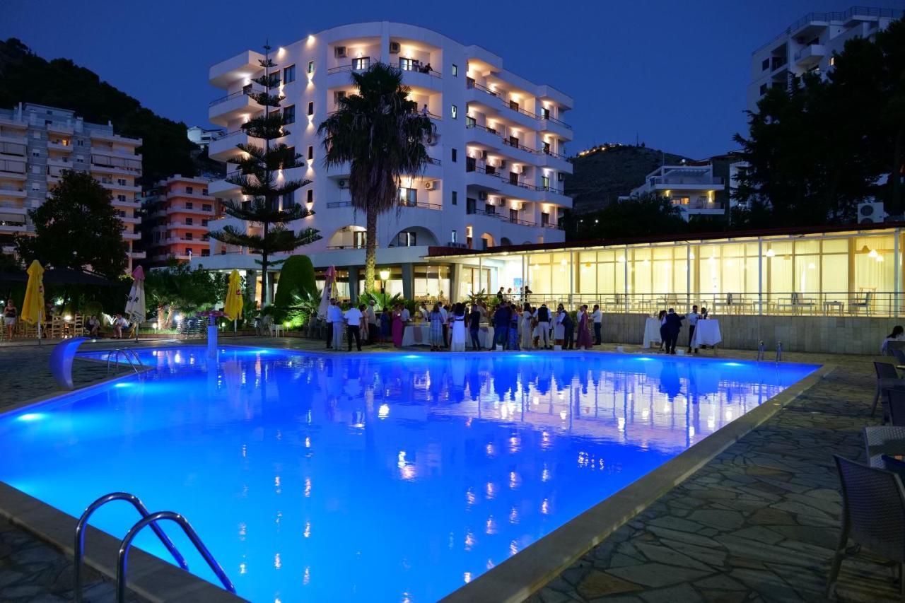 Hotel Mediterrane Sarandë Exterior foto